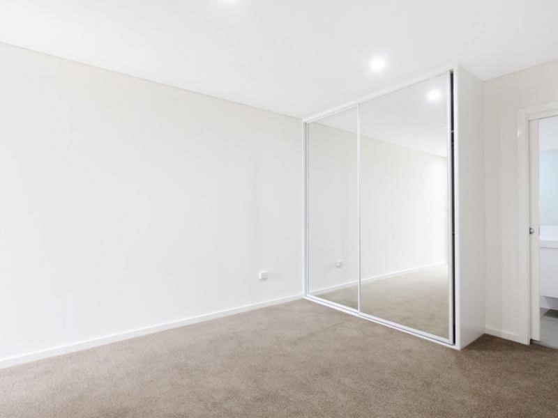 13/8-12 Linden Street, Toongabbie NSW 2146